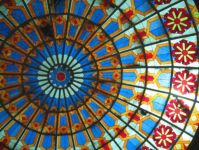 В магазинах и офисах